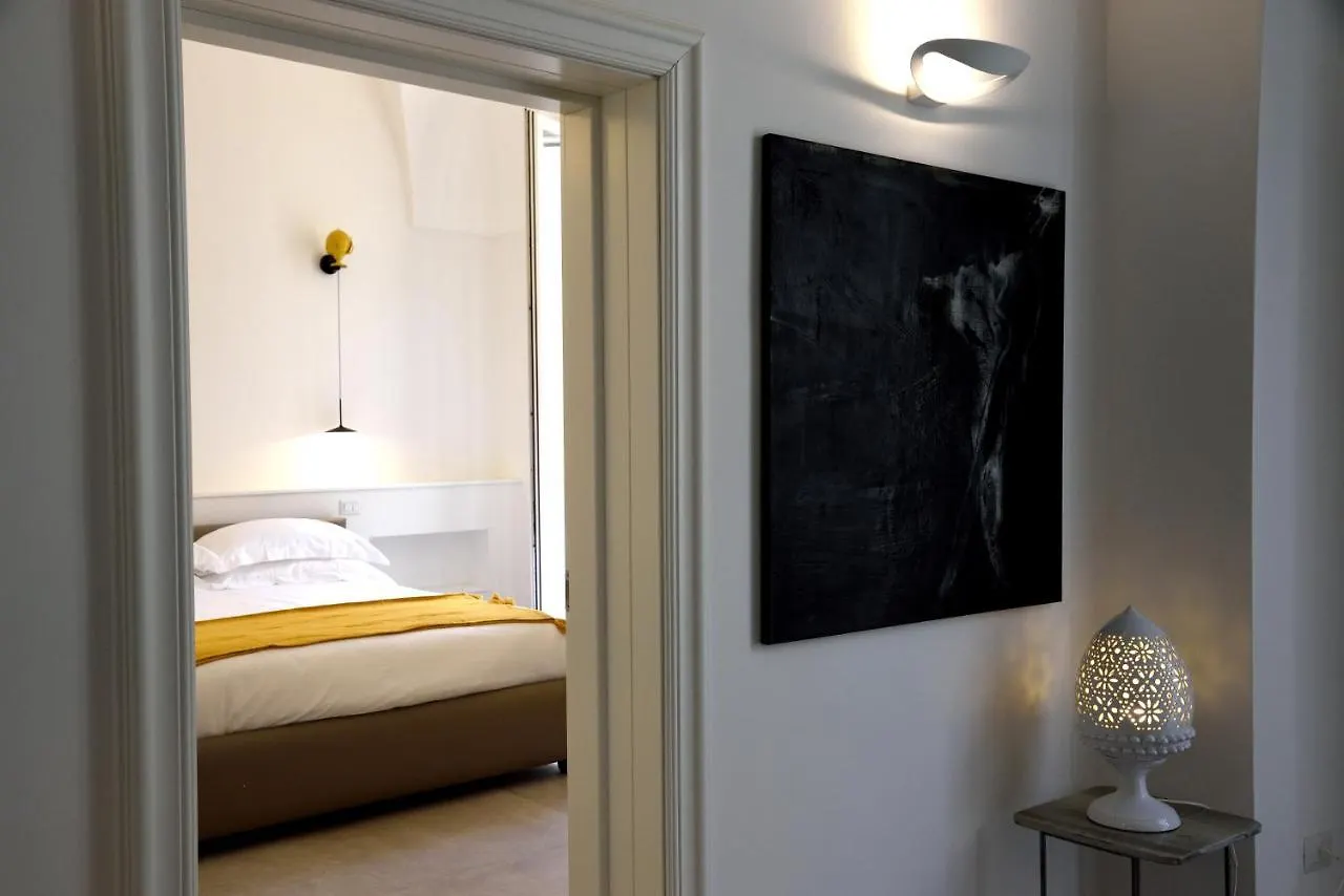 Li Frati Suite Lecce 0*,